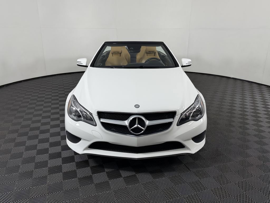 Used 2017 Mercedes-Benz E 400 Cabriolet image 2