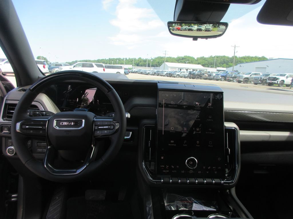New 2026 GMC Yukon AT4 w/ AT4 Premium Plus Package AWD/4WD image 16