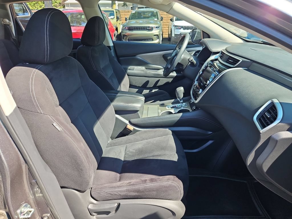 Used 2016 Nissan Murano S AWD/4WD image 16