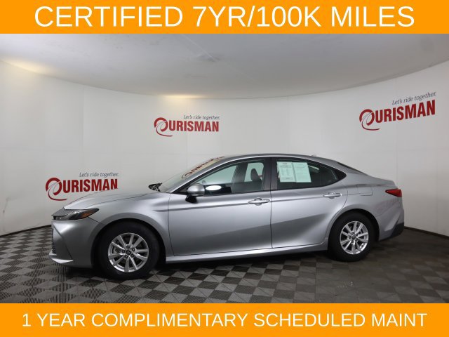 Used 2025 Toyota Camry LE FWD image 8