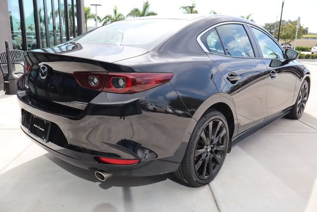 Used 2025 MAZDA MAZDA3 s FWD image 3