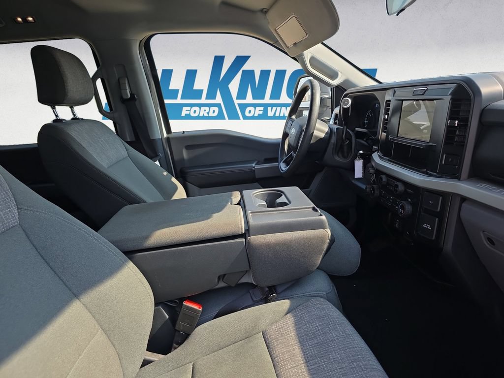 Used 2025 Ford F350 XLT AWD/4WD image 15
