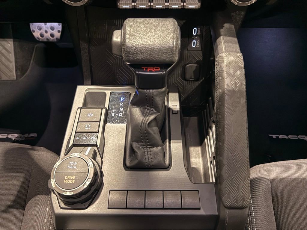 Used 2024 Toyota Tacoma TRD Sport image 24