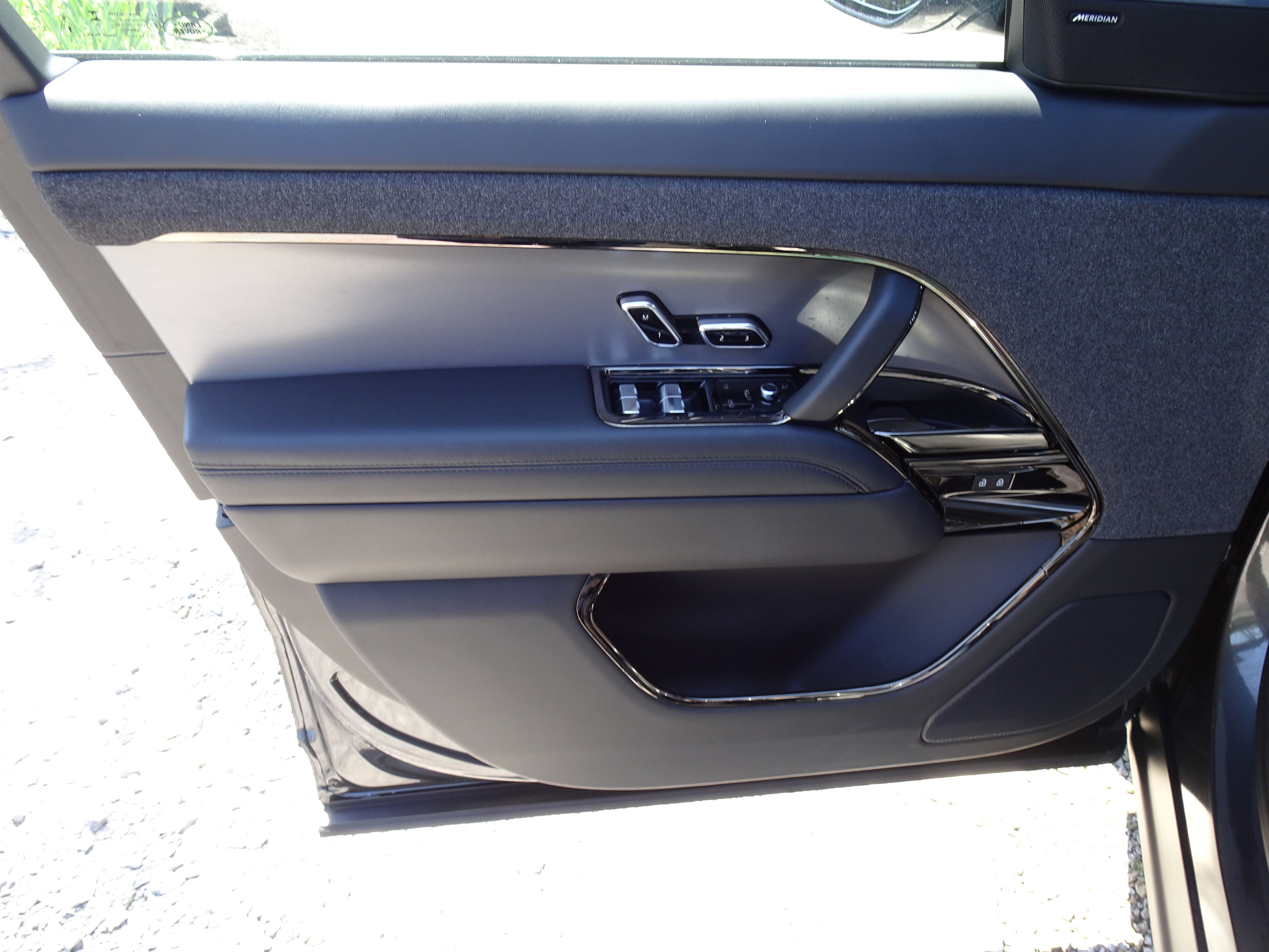 Certified 2024 Land Rover Range Rover Sport Dynamic SE image 16