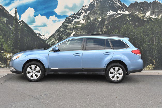 Used 2012 Subaru Outback 2.5i Premium w/ Popular Pkg 1B AWD/4WD image 7