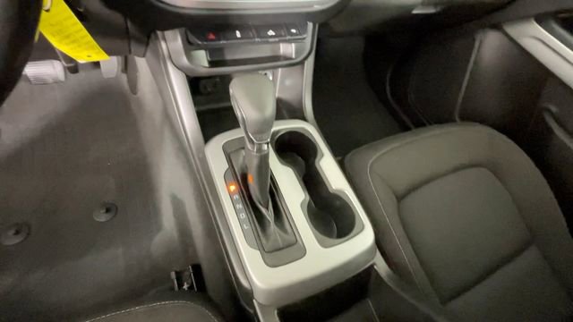 Used 2022 Chevrolet Colorado LT w/ LT Convenience Package AWD/4WD image 31