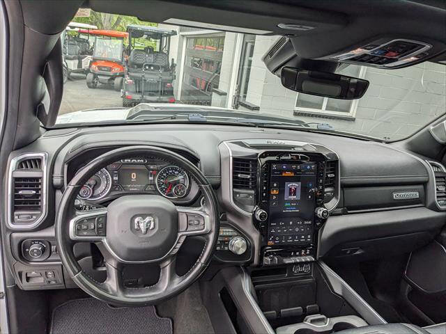 Used 2022 RAM 1500 Laramie AWD/4WD image 12