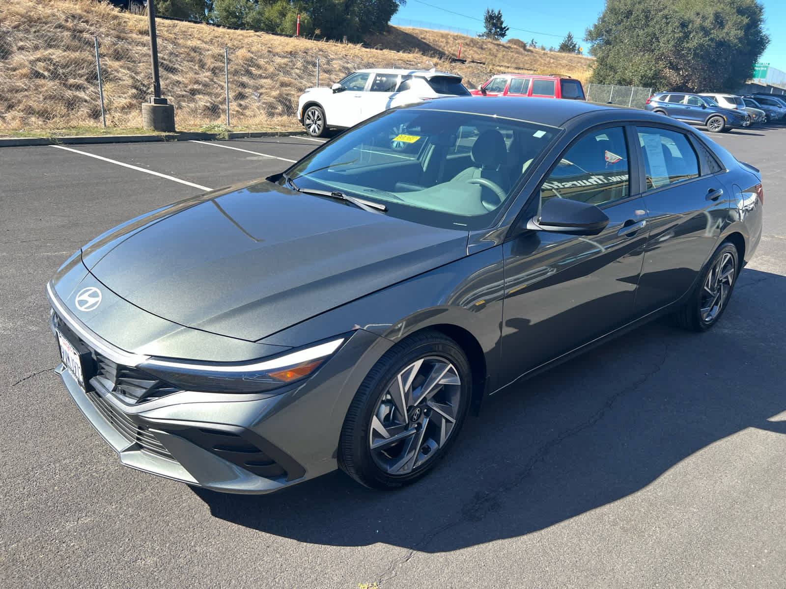 Used 2025 Hyundai Elantra Sport FWD image 5