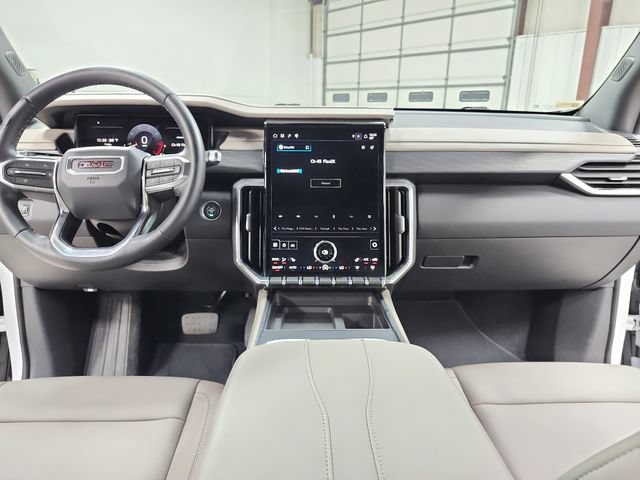 Used 2026 GMC Acadia Elevation w/ Elevation Premium Package FWD image 26