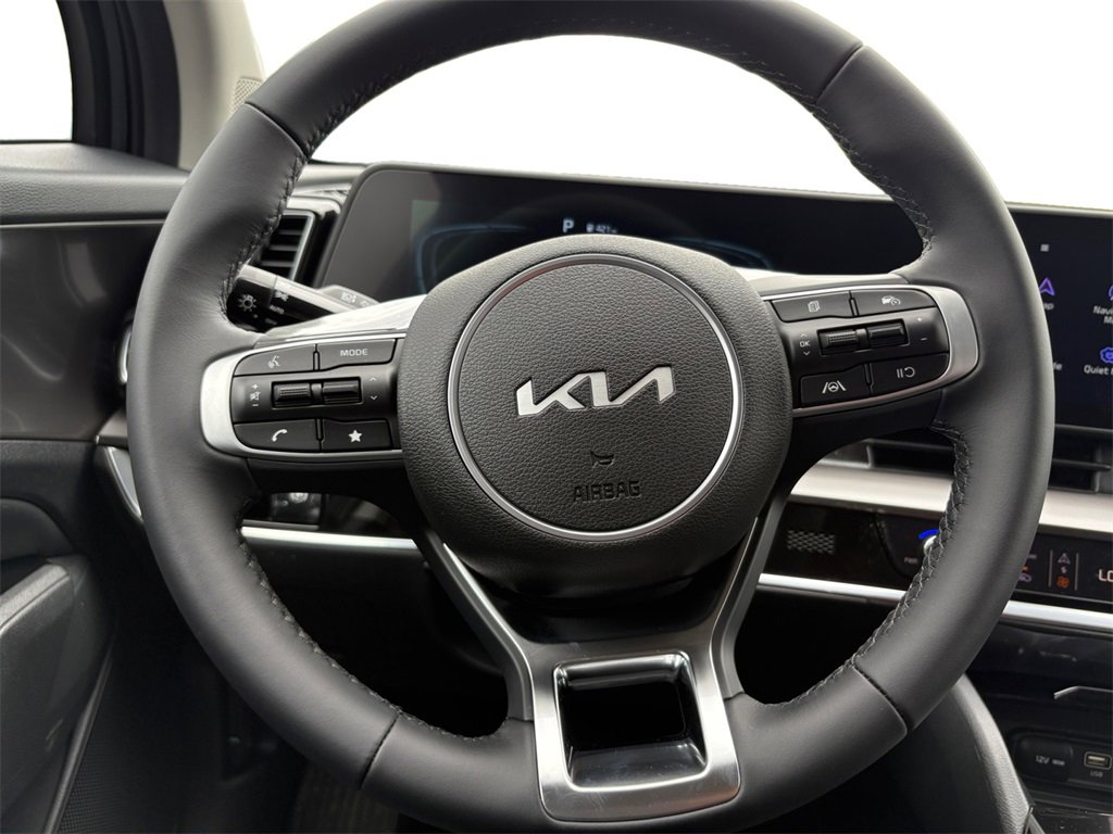New 2025 Kia Sportage EX image 12