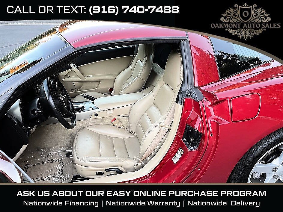 Used 2005 Chevrolet Corvette Coupe w/ Preferred Equipment Group RWD image 23