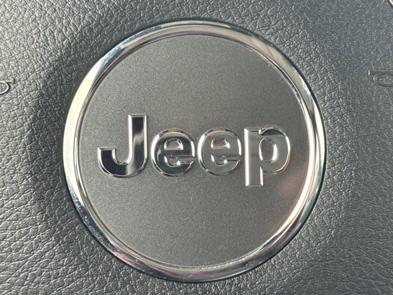 Used 2015 Jeep Wrangler Unlimited Sahara w/ Connectivity Group image 24