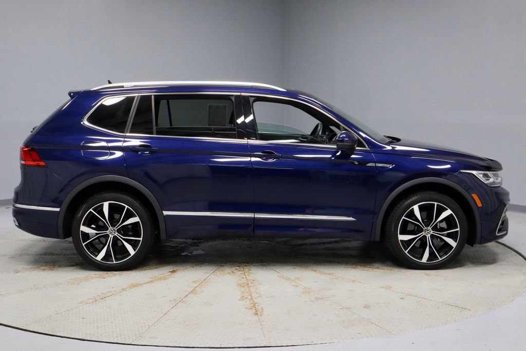 Used 2022 Volkswagen Tiguan SEL R-Line image 7