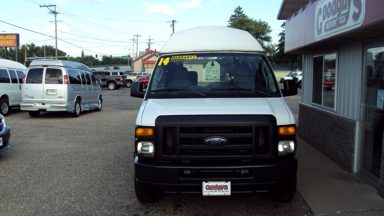 Used 2014 Ford E-250 and Econoline 250 Extended w/ Power Group image 3