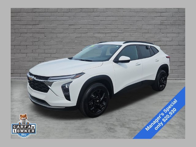 Used 2024 Chevrolet Trax LT w/ LT Convenience Package