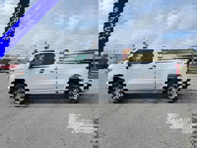 New 2026 Chevrolet Silverado 1500 W/T image 2