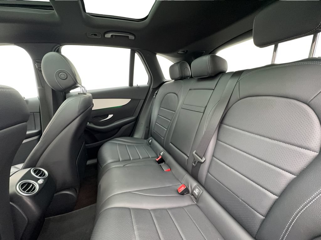 Used 2022 Mercedes-Benz GLC 300 image 25