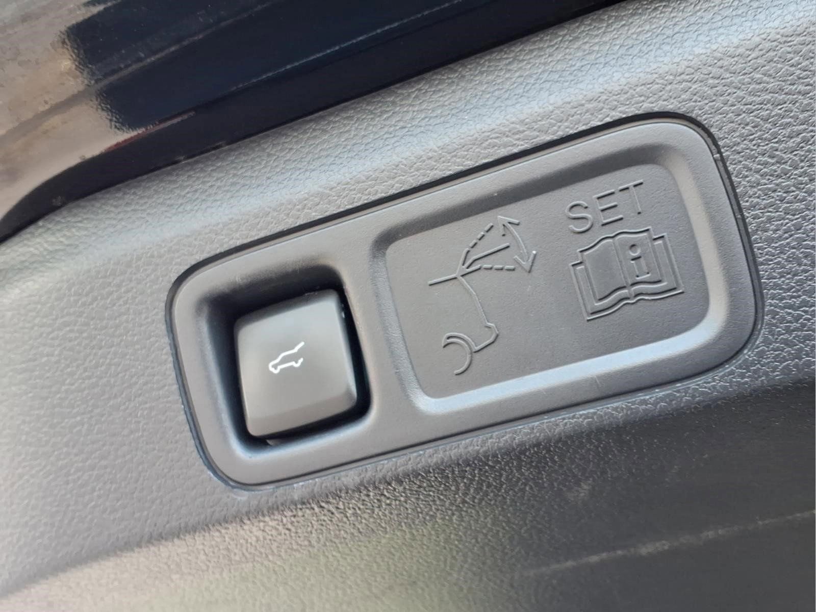 Used 2024 Ford Expedition Limited AWD/4WD image 29