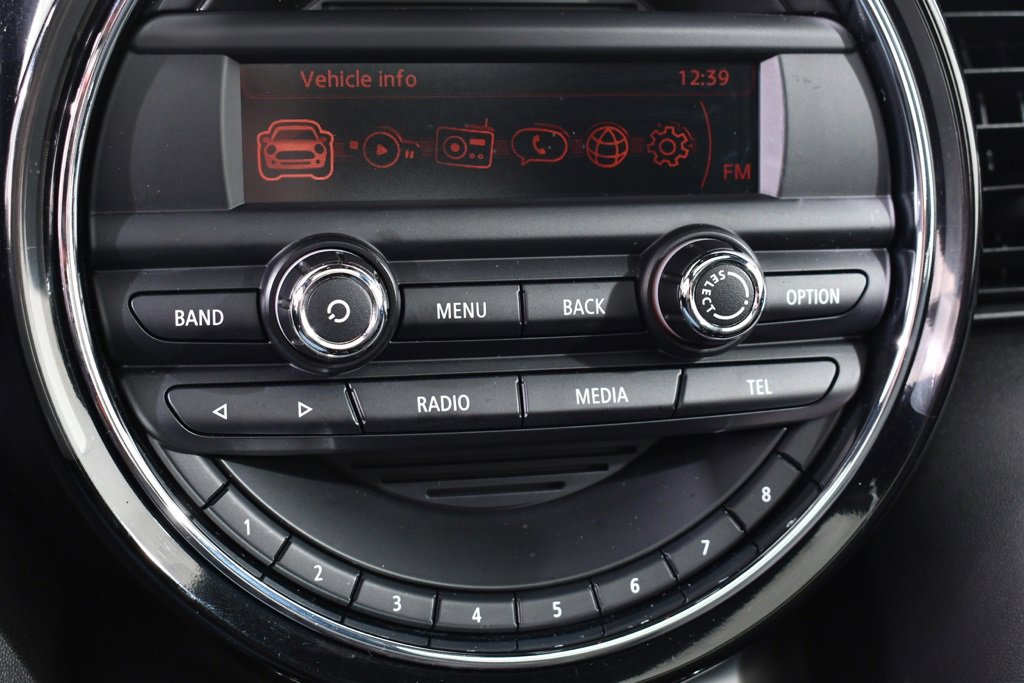 Used 2014 MINI Cooper S image 27