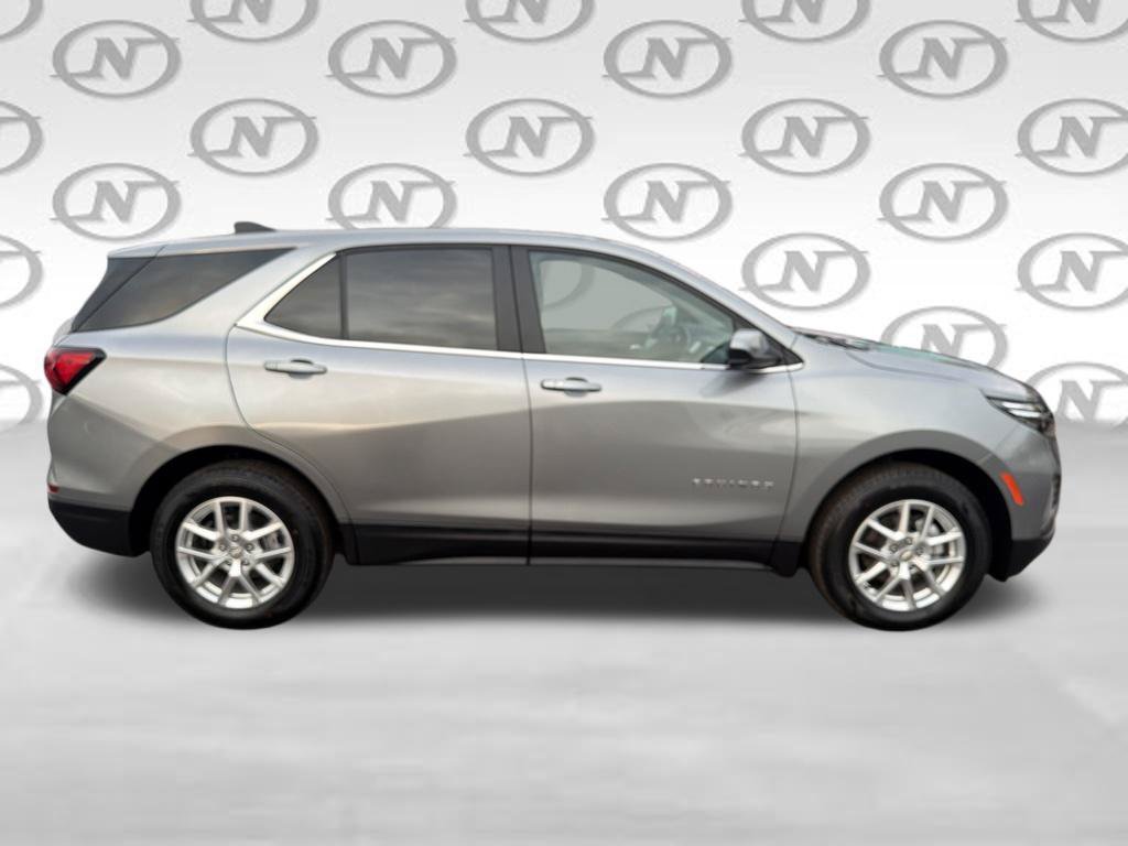 Used 2024 Chevrolet Equinox LT AWD/4WD image 14