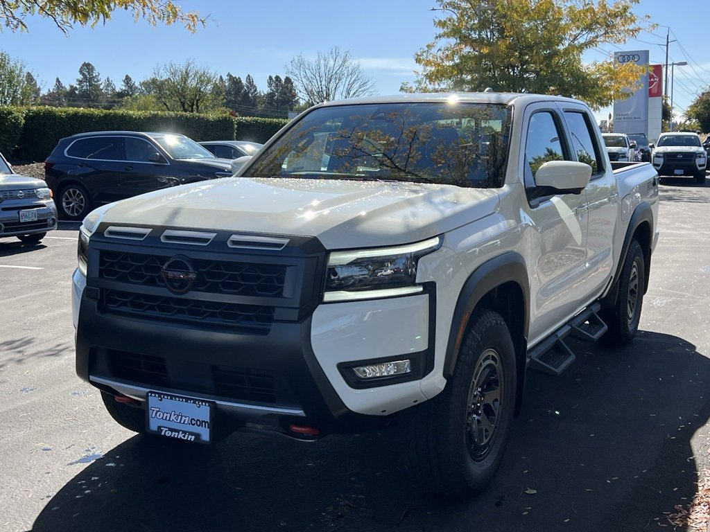 New 2026 Nissan Frontier PRO-4X w/ Pro-4x Convenience Package image 3