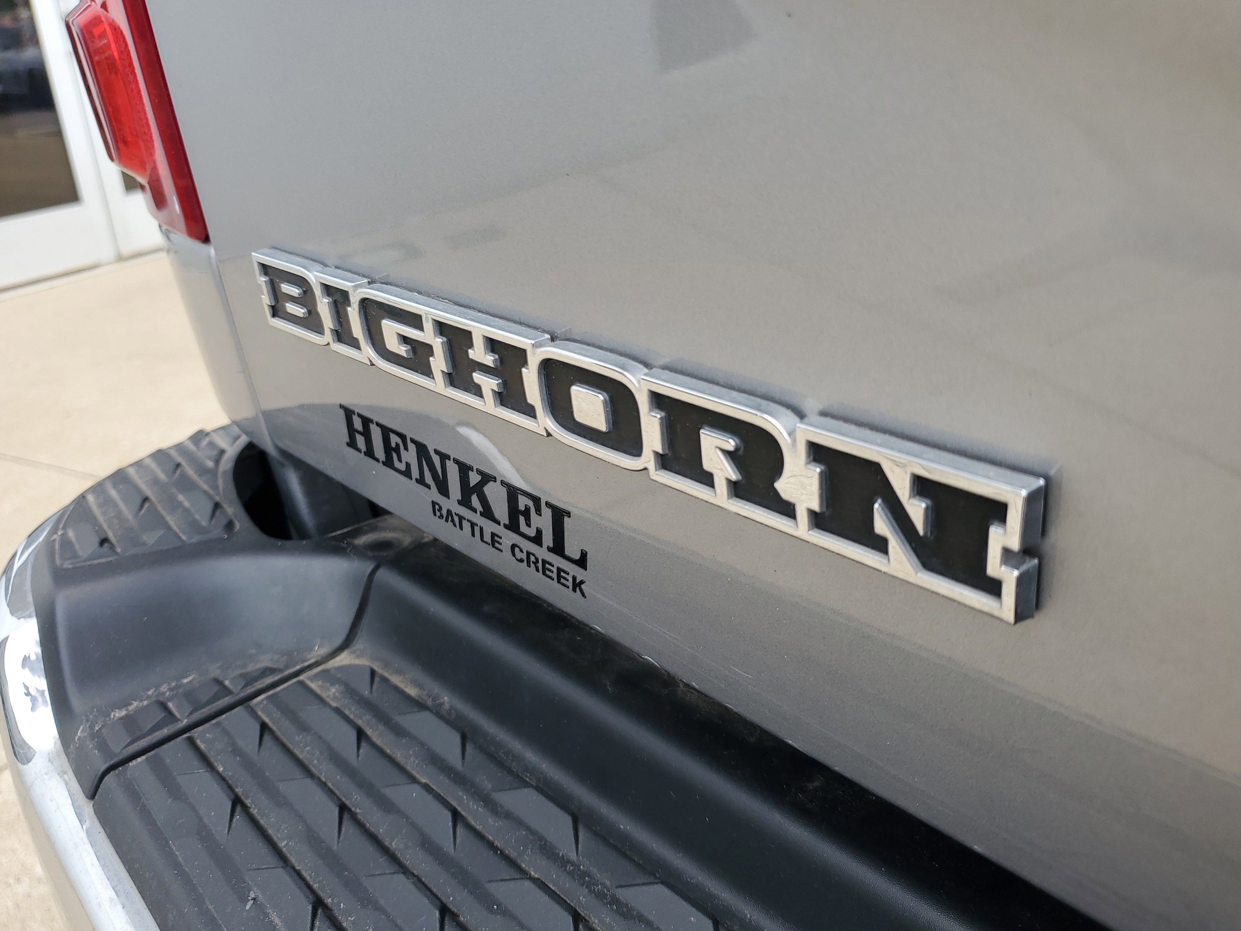 Used 2024 RAM 2500 Big Horn w/ Safety Group image 27