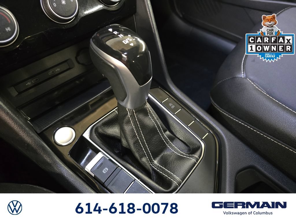 Used 2023 Volkswagen Taos SE w/ Panoramic Sunroof Package AWD/4WD image 31
