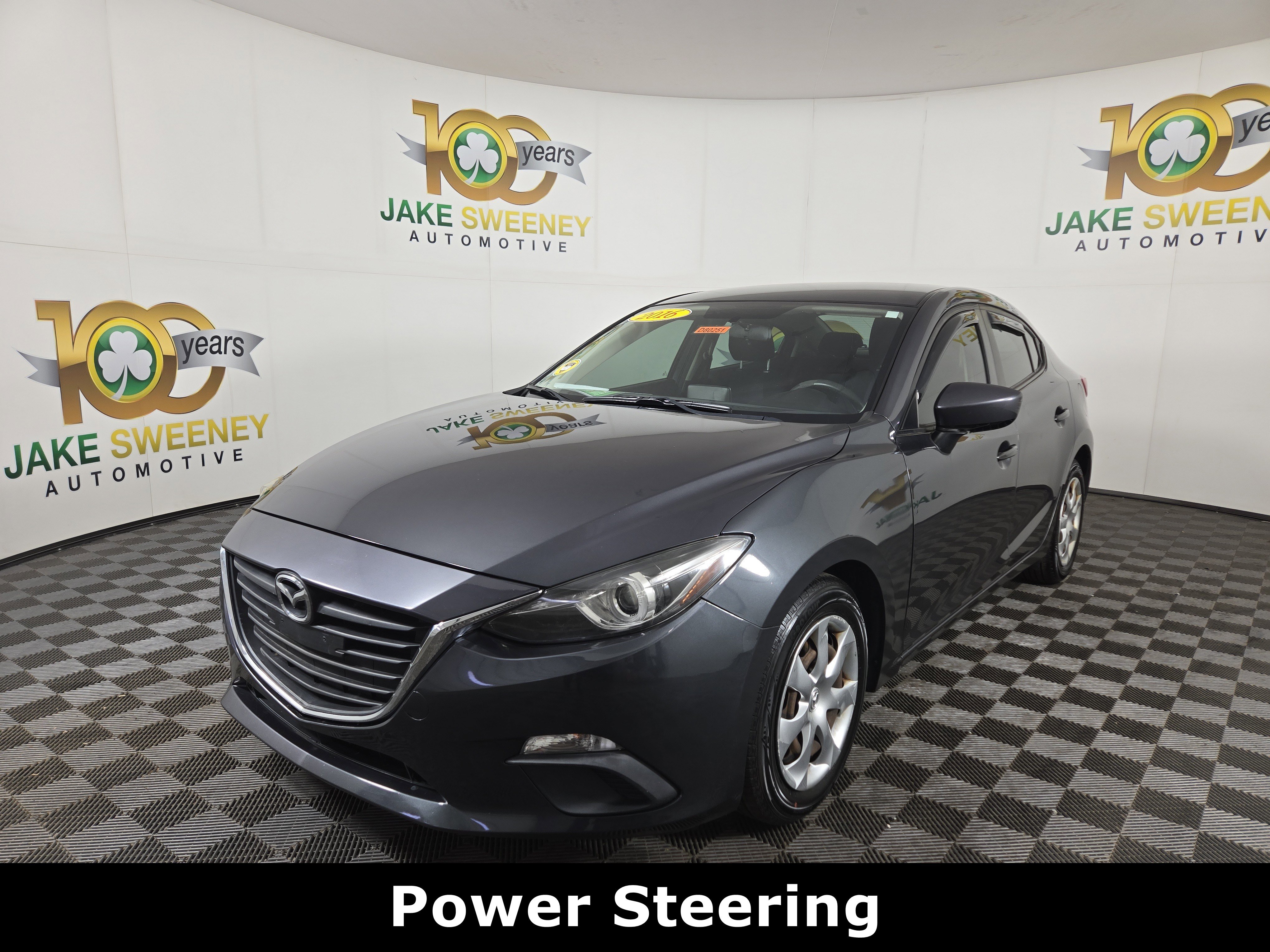 Used 2016 MAZDA MAZDA3 i Sport image 3