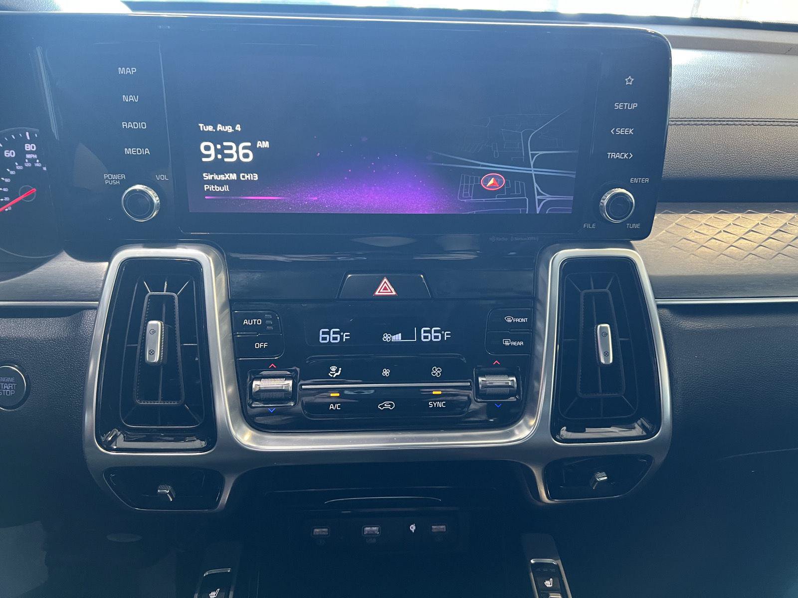 Used 2022 Kia Sorento SX AWD/4WD image 25