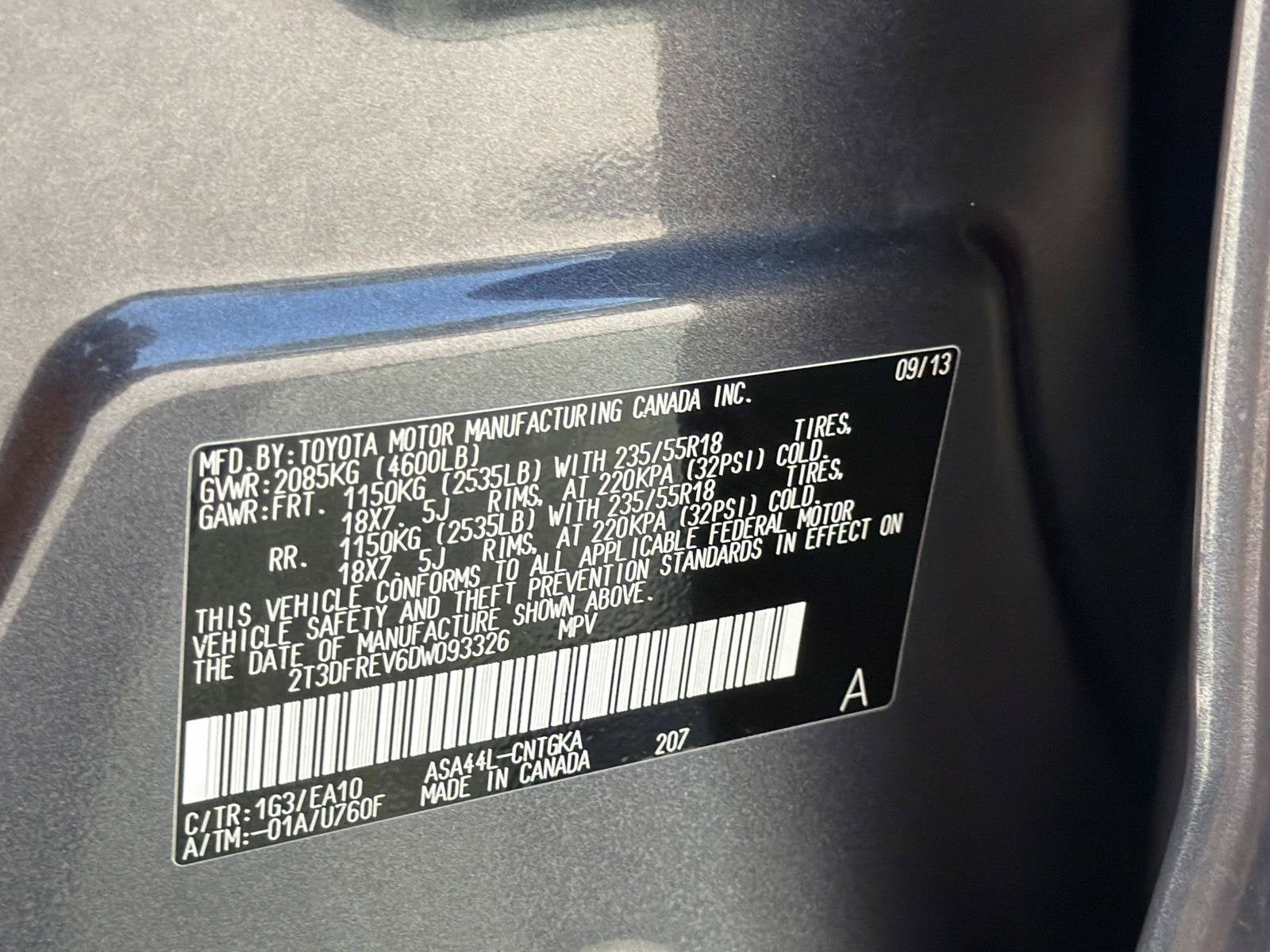 Used 2013 Toyota RAV4 Limited AWD/4WD image 35
