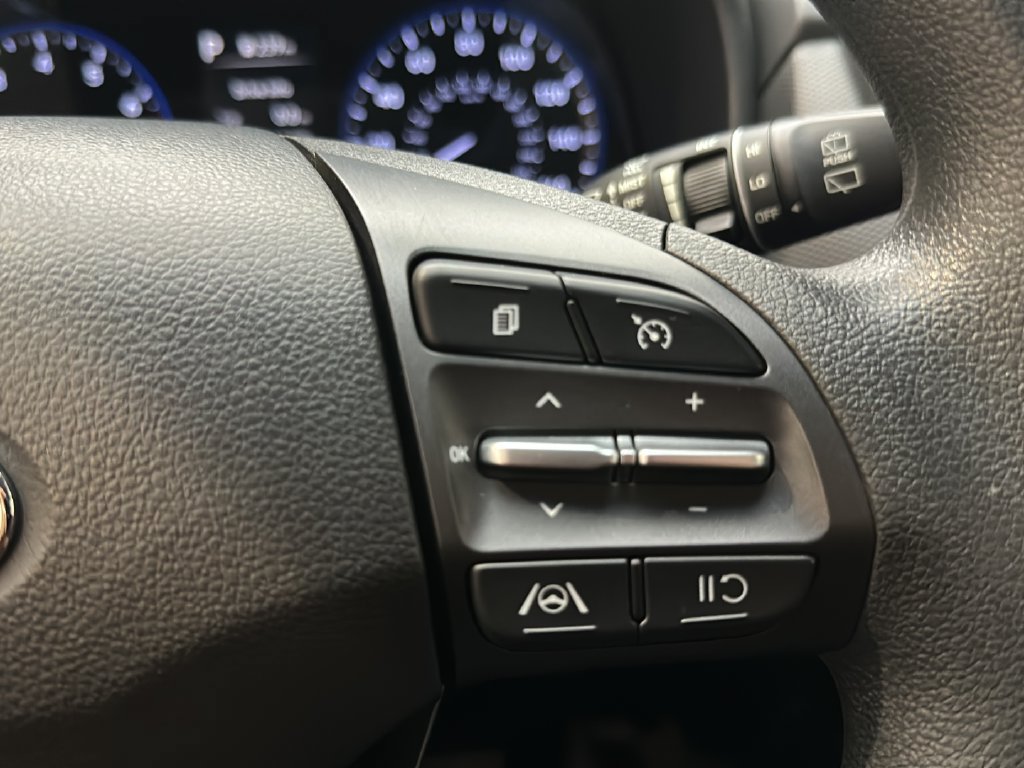 Certified 2023 Hyundai Kona SEL AWD/4WD image 23