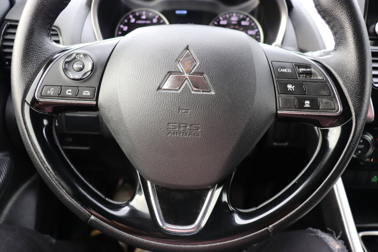 Used 2024 Mitsubishi Eclipse Cross SE image 27