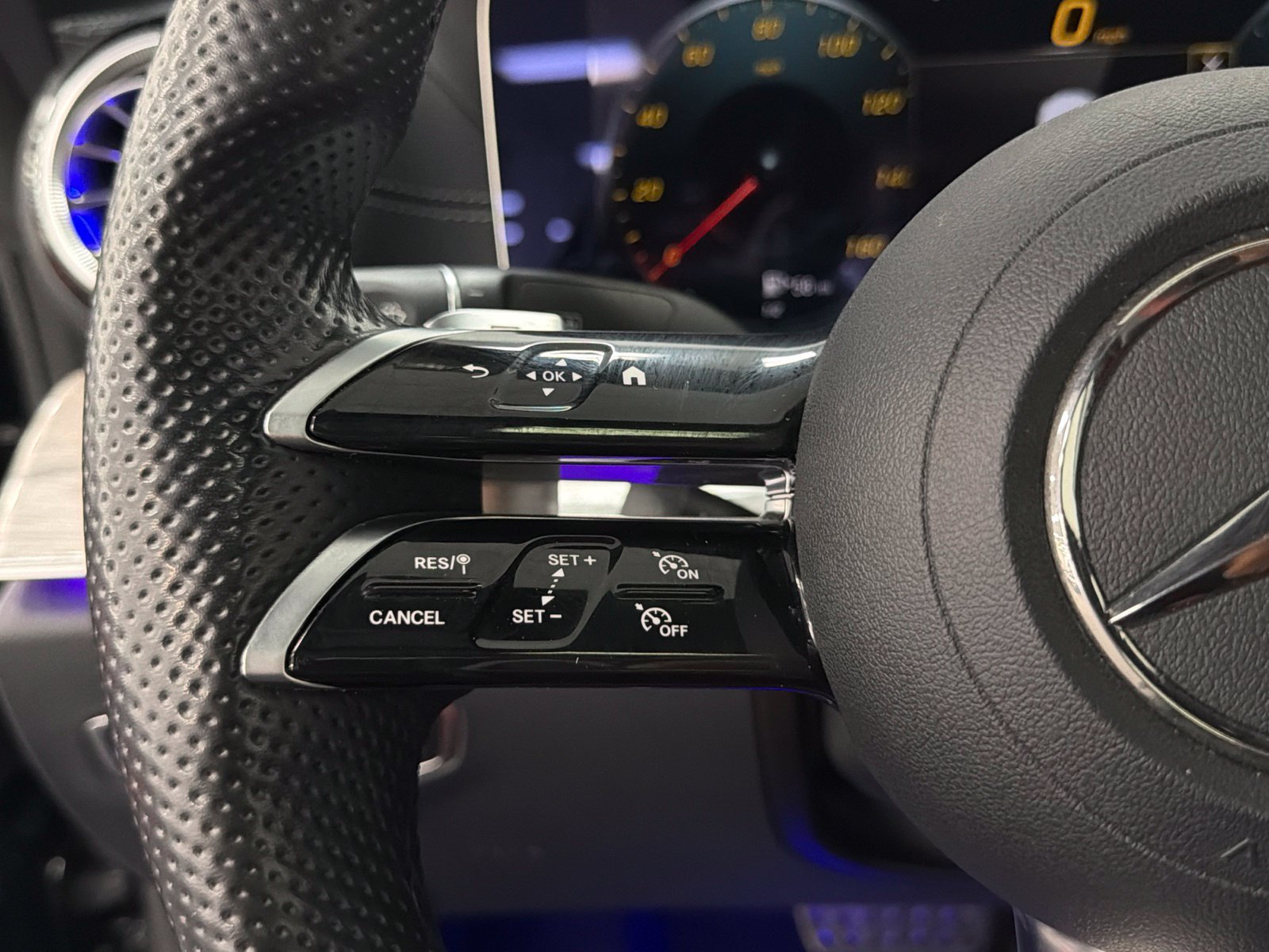 Used 2022 Mercedes-Benz E 450 Coupe image 29