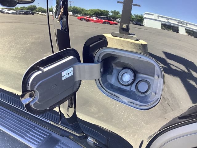 Used 2022 GMC Sierra 1500 Elevation w/ LPO, Elevation Black Package AWD/4WD image 21