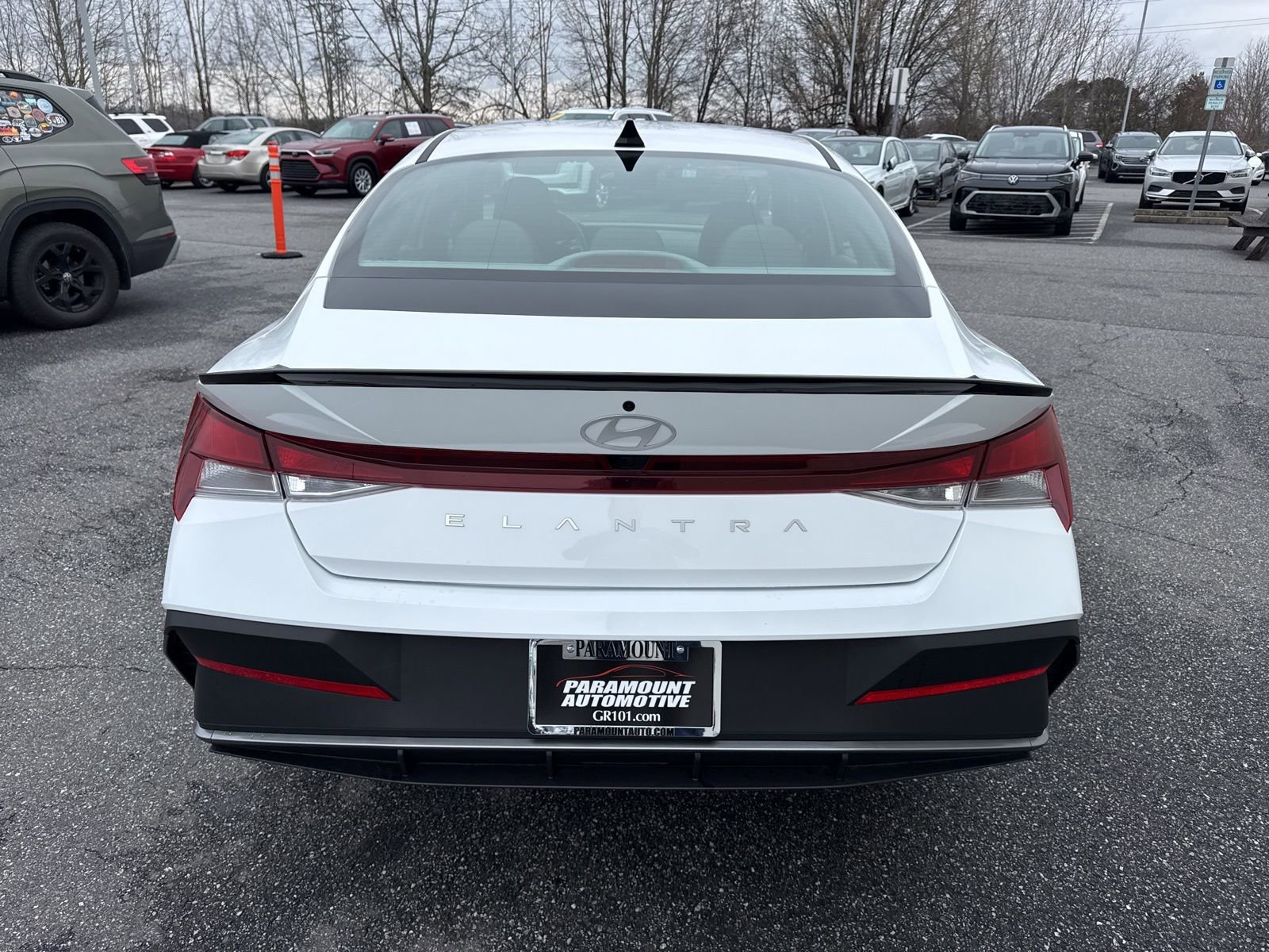 Certified 2025 Hyundai Elantra Sport image 6