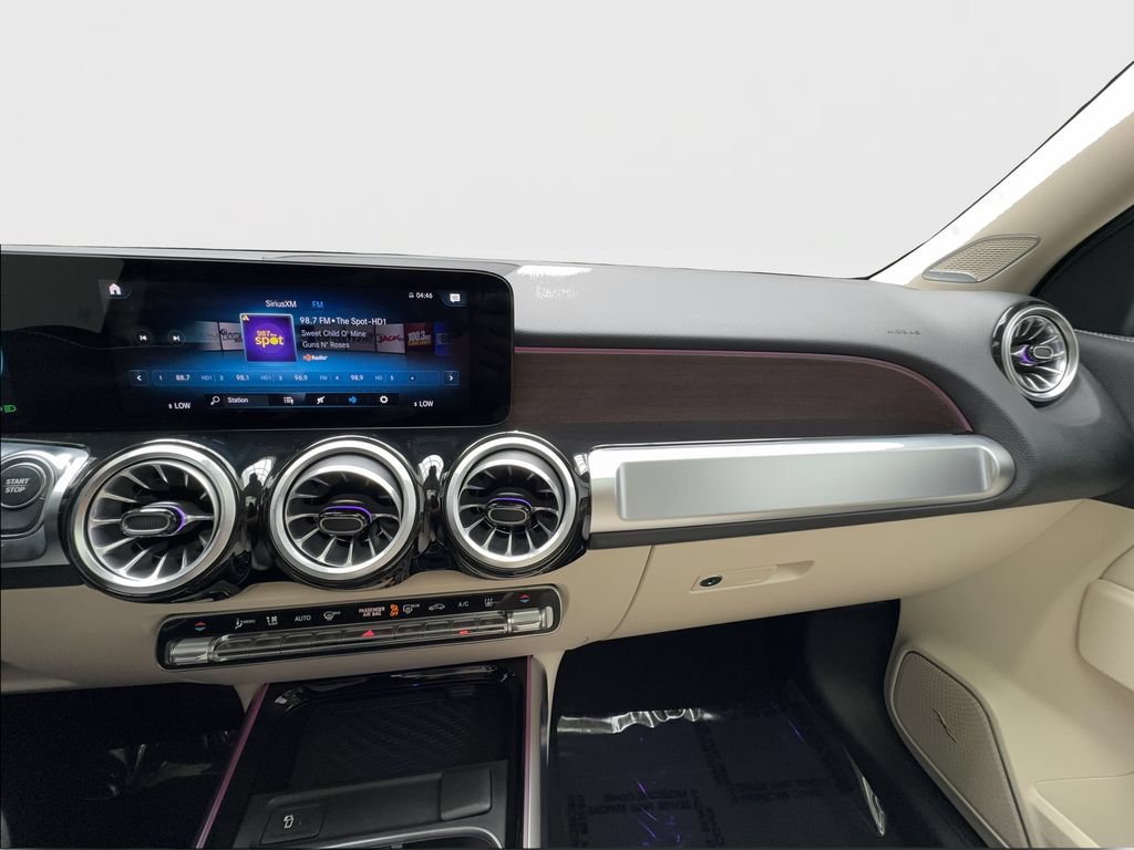 Used 2023 Mercedes-Benz EQB 350 4MATIC SUV w/ Pinnacle Package image 43
