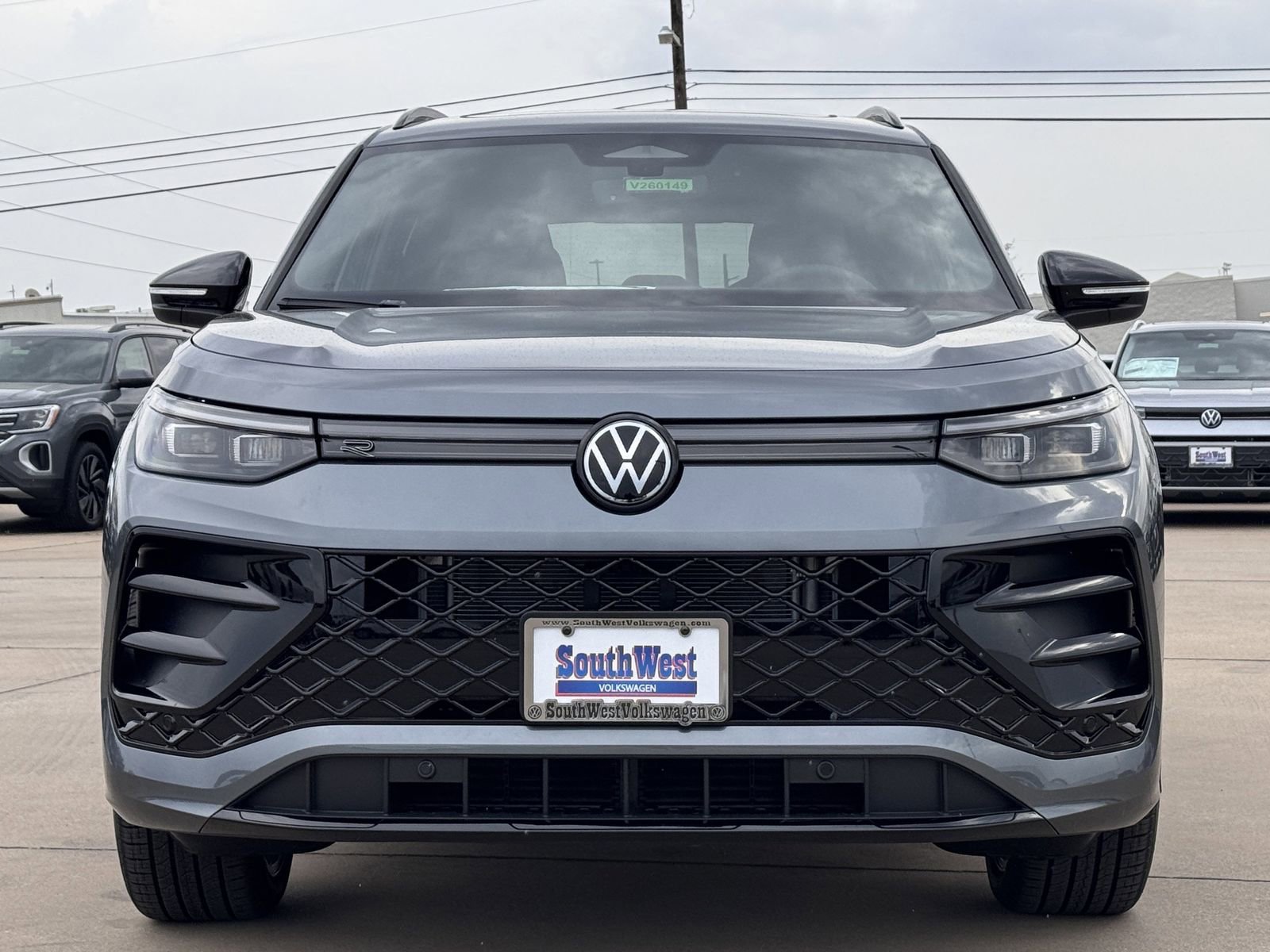 New 2026 Volkswagen Tiguan SE R-Line image 9