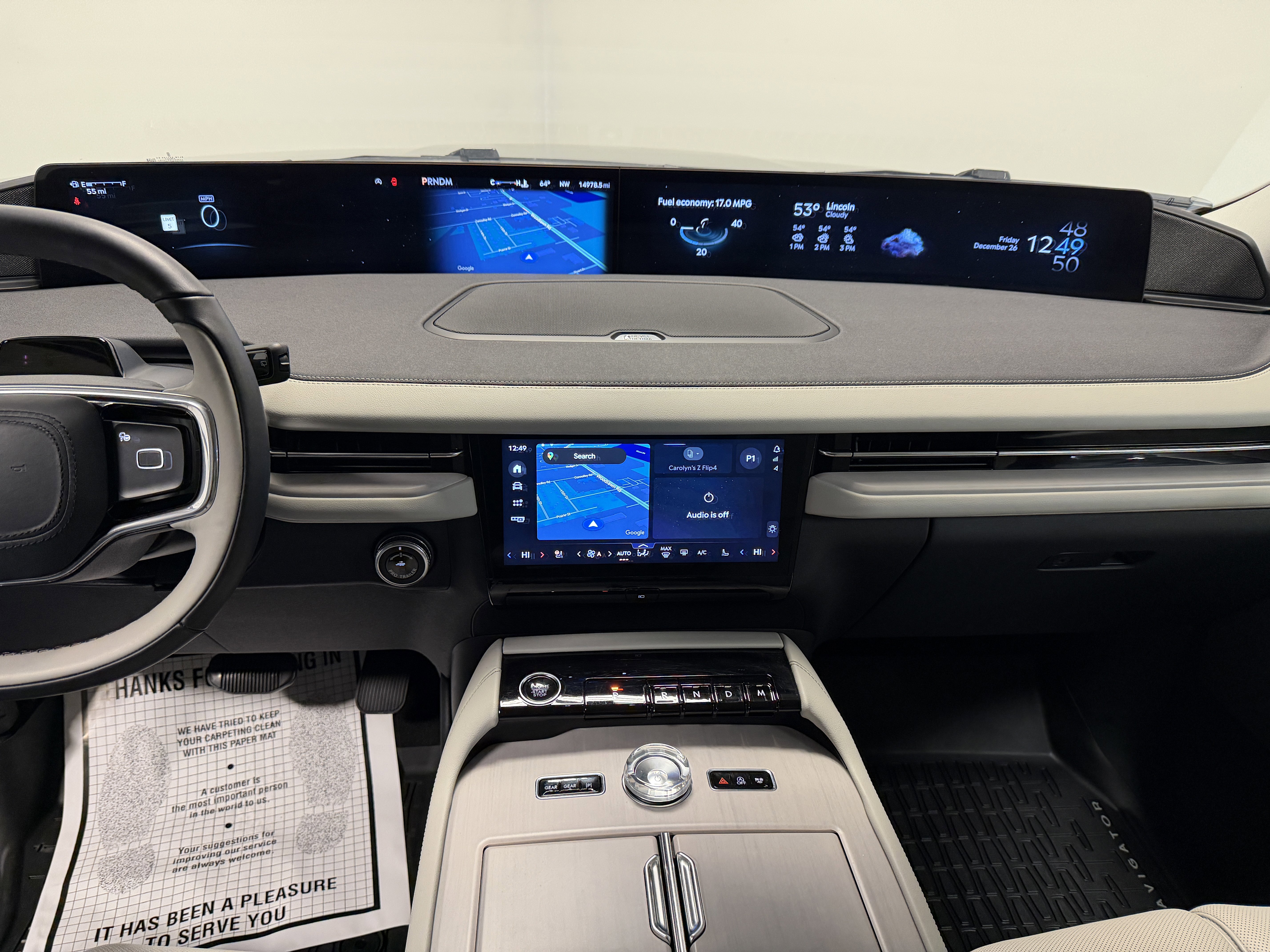 Used 2025 Lincoln Navigator Reserve image 10