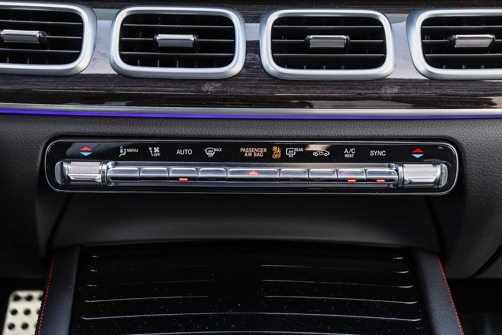 Used 2023 Mercedes-Benz GLE 53 AMG 4MATIC image 18