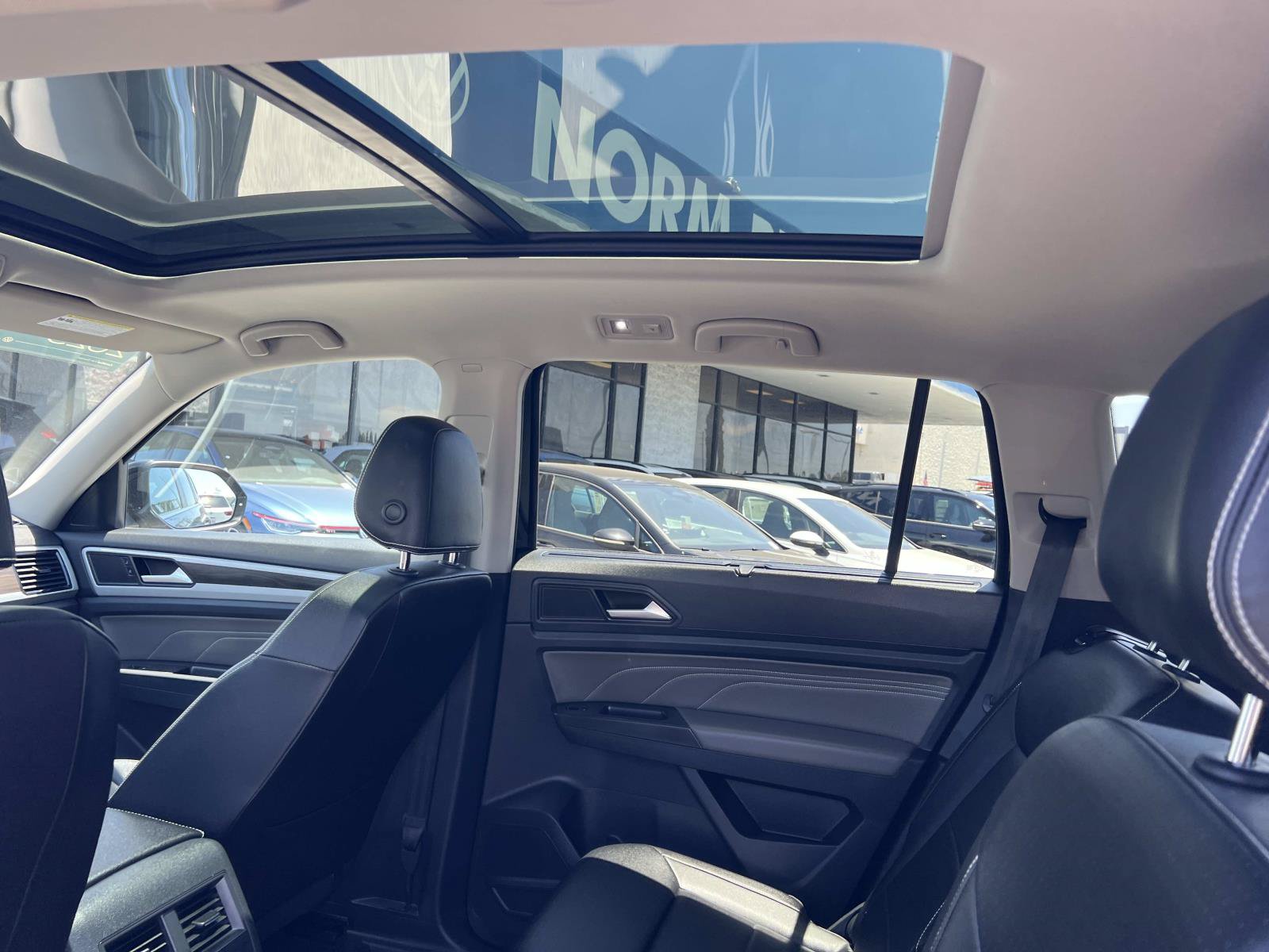 Certified 2023 Volkswagen Atlas SE w/ Panoramic Sunroof Package FWD image 22