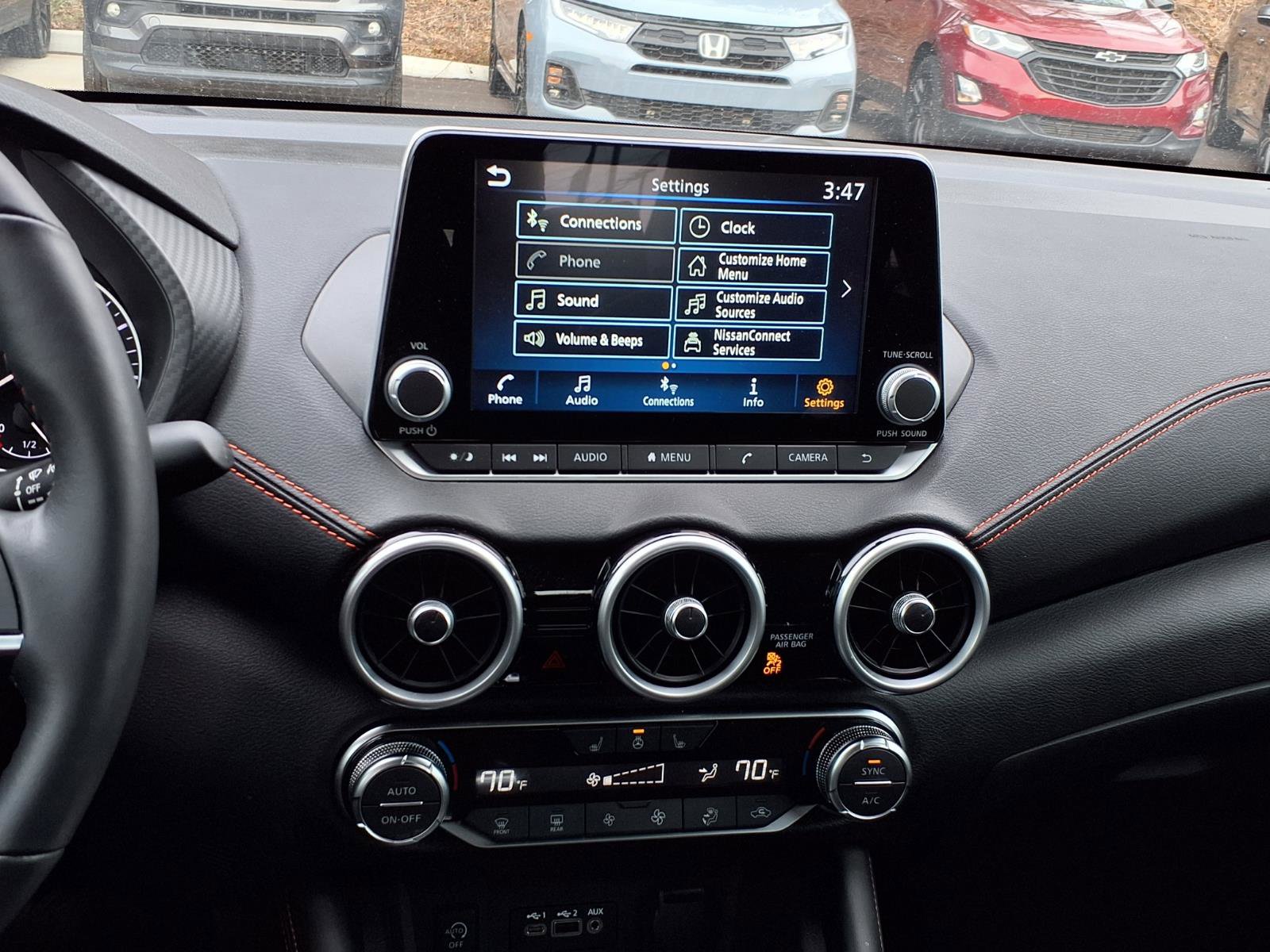 Certified 2025 Nissan Sentra SR w/ SR Premium Package image 15