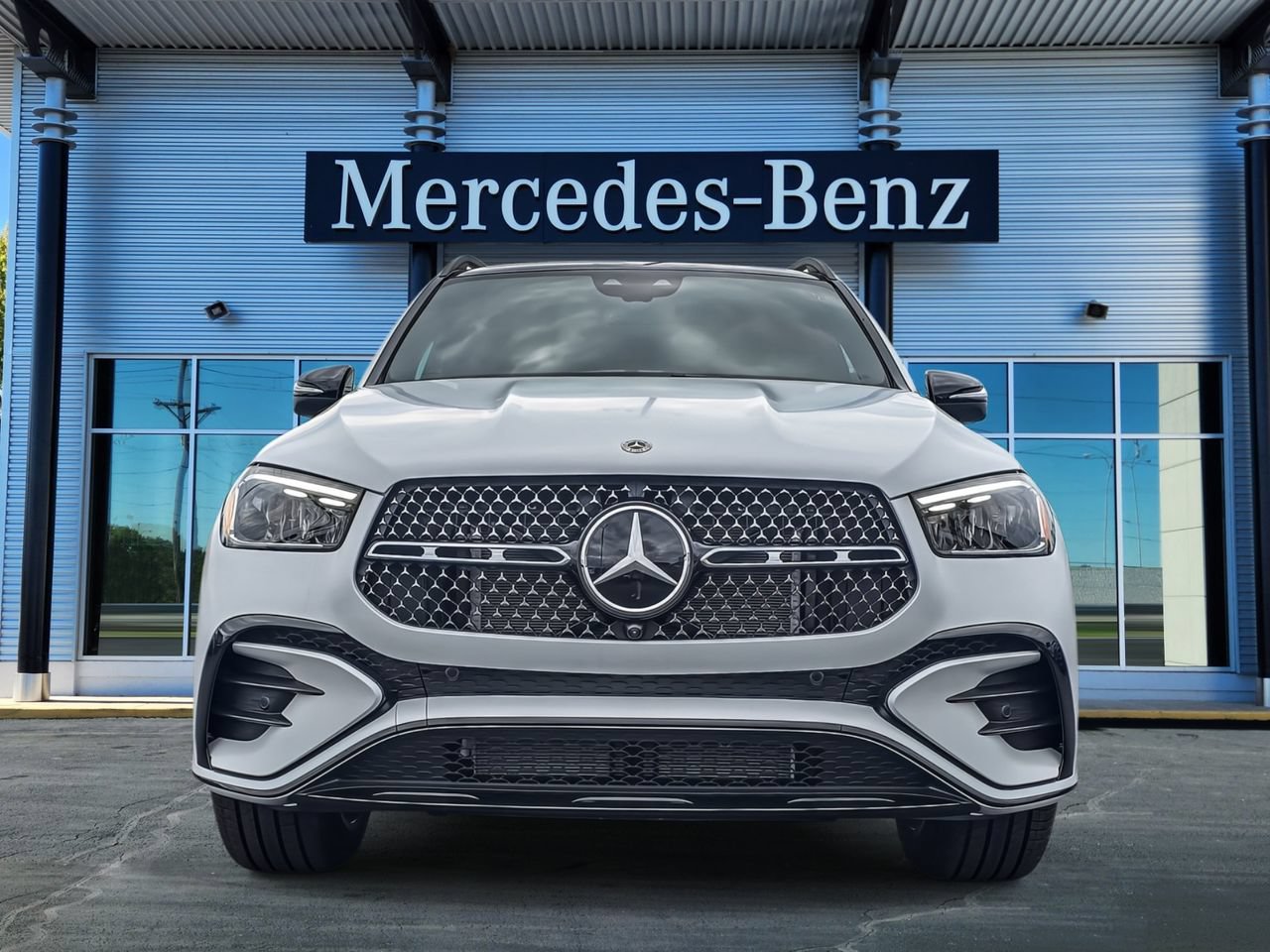 New 2026 Mercedes-Benz GLE 350 4MATIC image 2