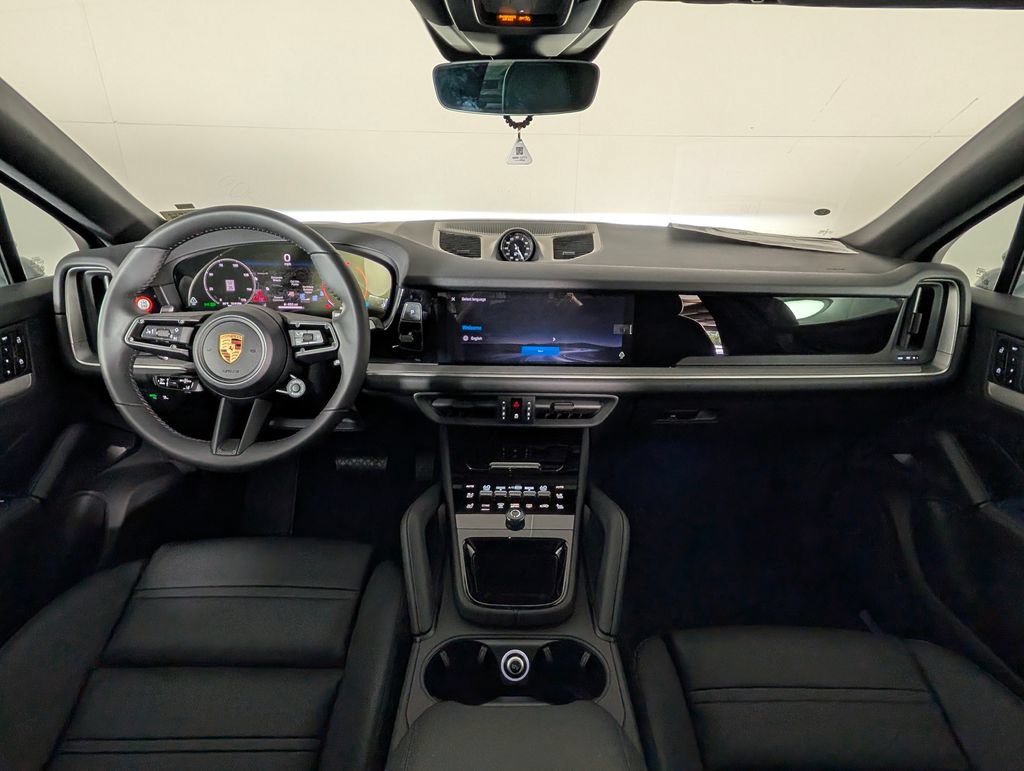 New 2026 Porsche Cayenne Coupe AWD/4WD image 20
