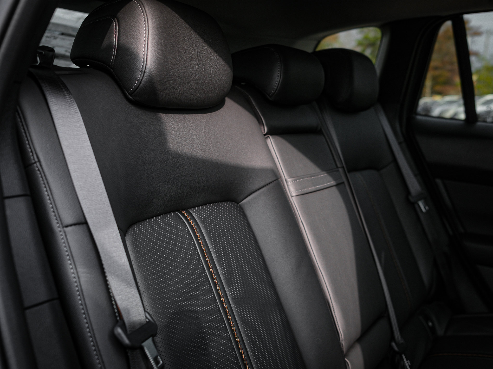 Used 2025 MAZDA CX-50 2.5 Hybrid w/ Weather Package image 32