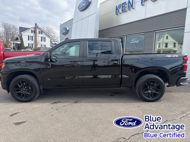 Used 2023 Chevrolet Silverado 1500 Custom w/ LPO, Dark Essentials Package image 9