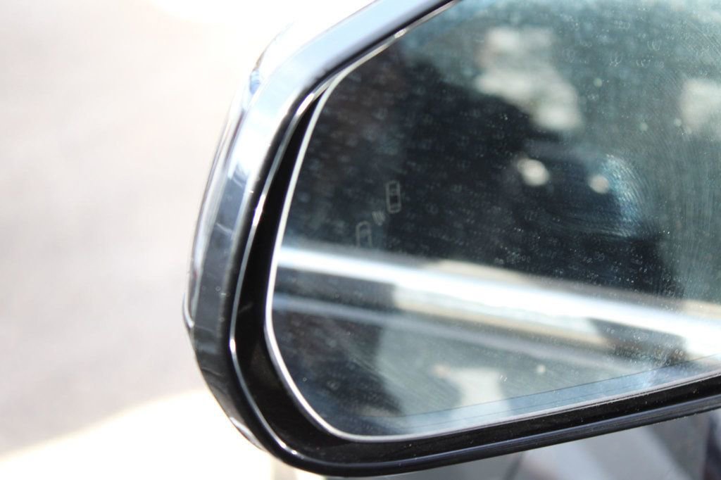 Used 2016 Cadillac SRX Luxury w/ Driver Awareness Package image 35