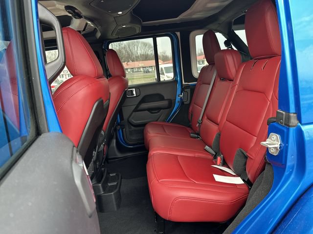 Used 2024 Jeep Wrangler Unlimited Rubicon 392 AWD/4WD image 26