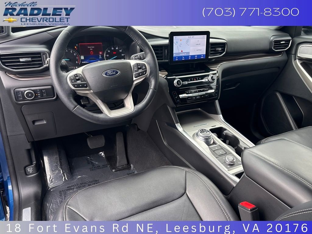 Used 2023 Ford Explorer Limited image 16