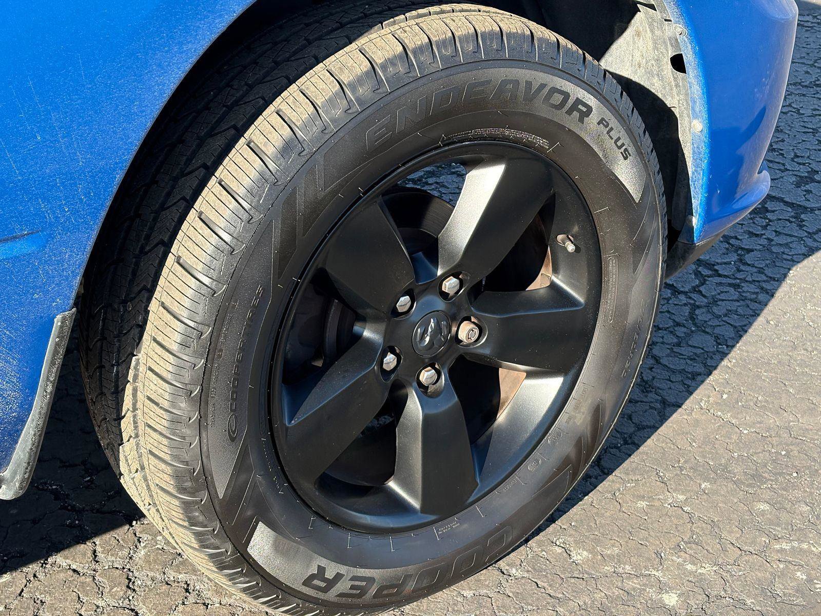 Used 2019 RAM 1500 Express w/ Express Value Package image 9