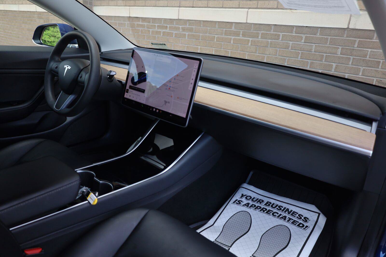 Used 2020 Tesla Model 3 Long Range AWD/4WD image 26